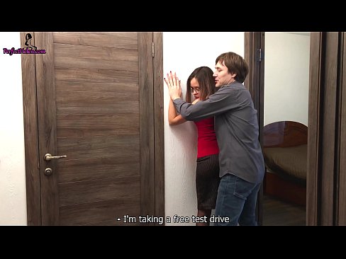 ❤️ Seksi agent za nekretnine senzualno trza svoju macu i jebe dok prodaje svoj stan - Krempai ❌ Porno na bs.pornpk.ru ❌️❤